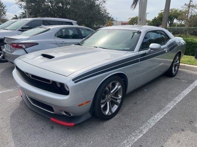 2021 dodge challenger in hialeah, florida