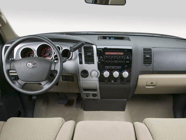 2008 toyota tundra base 5.7l v8 in hartford, connecticut