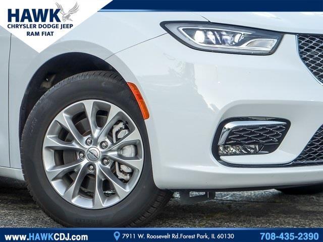 2024 chrysler pacifica touring-l