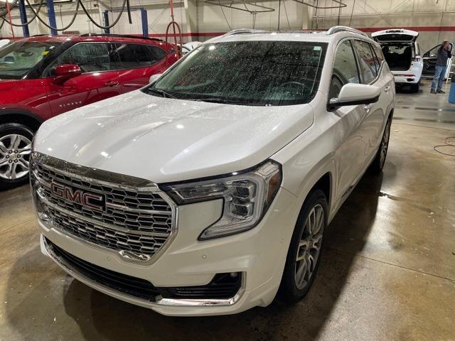 2022 gmc terrain denali