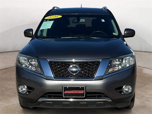 2016 nissan pathfinder platinum