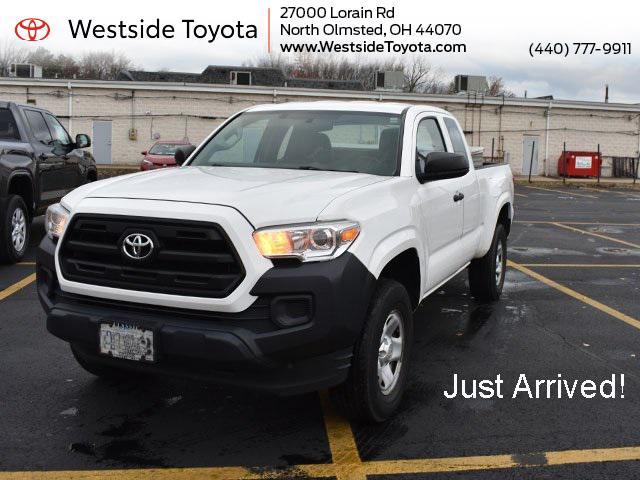 2017 toyota tacoma sr