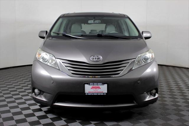 2011 toyota sienna xle