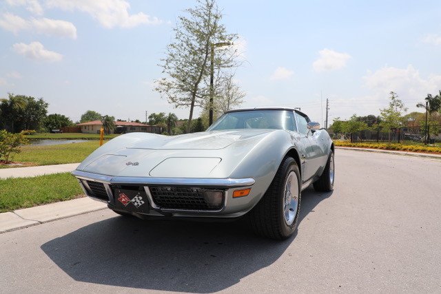 1971 chevrolet corvette coupe