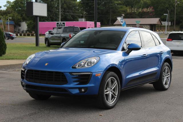 2017 porsche macan base
