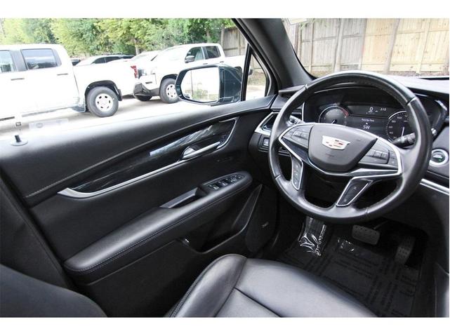2022 cadillac xt5 premium luxury