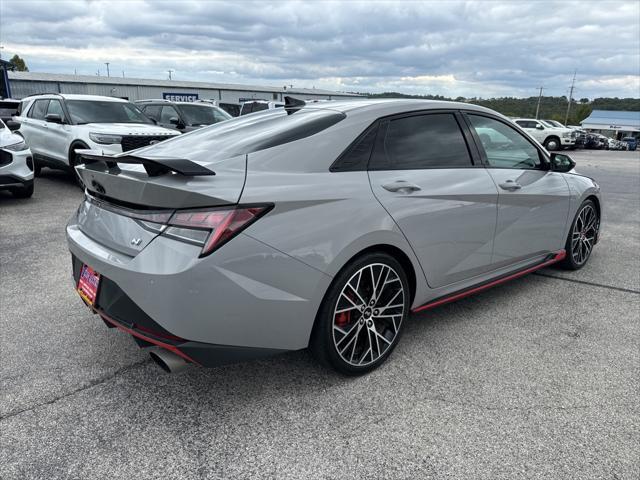 2022 hyundai elantra se