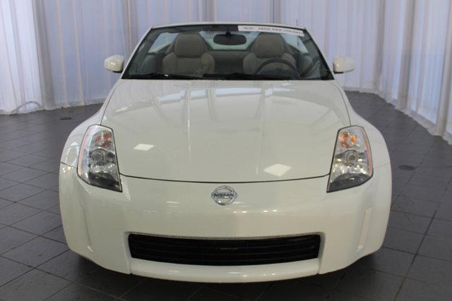 2004 nissan 350z touring
