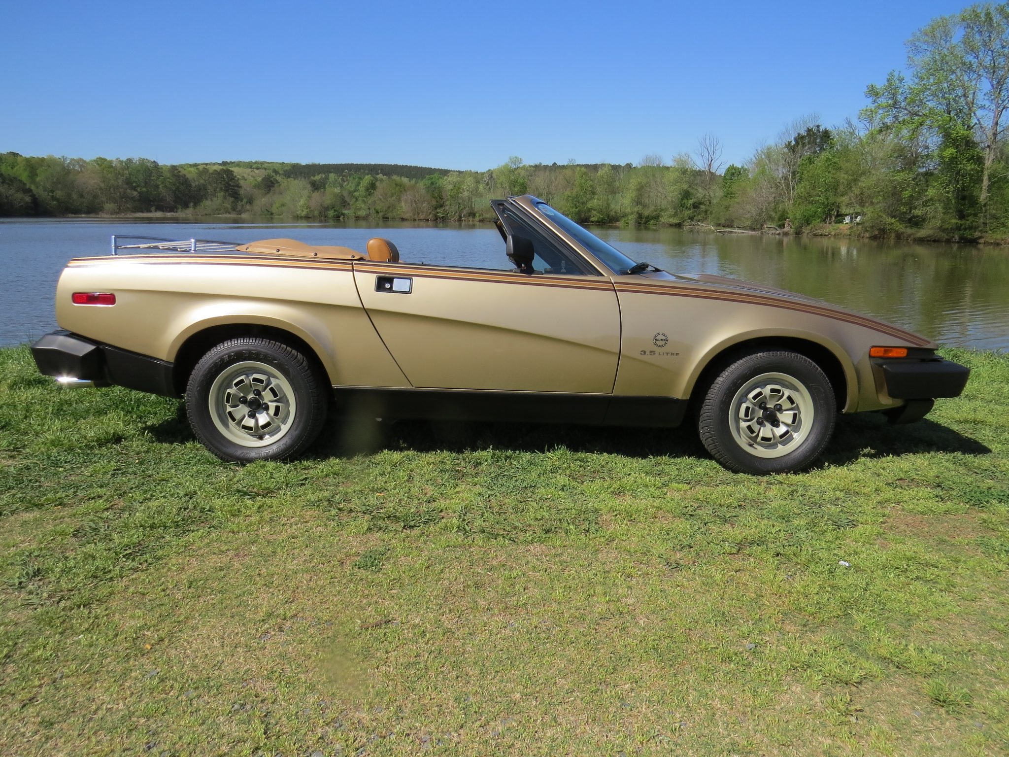 1980 triumph tr8