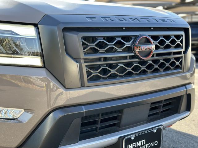 2023 nissan frontier pro-x
