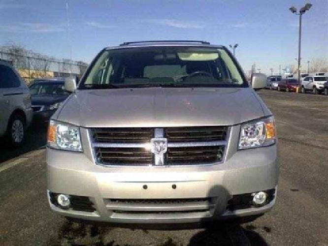 2010 dodge grand caravan passenger sxt minivan 4d in lester, pa