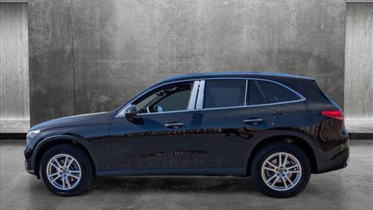 2025 Mercedes-Benz GLC