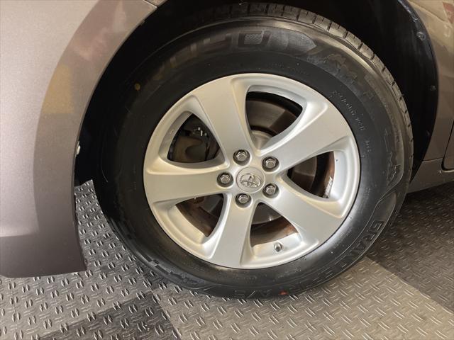 2015 toyota sienna le