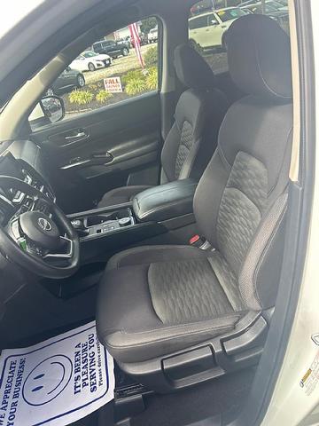 2022 nissan pathfinder s 4wd