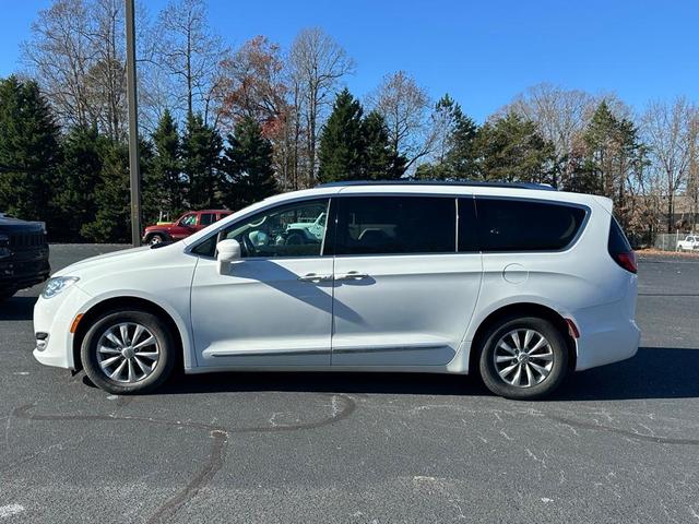 2019 chrysler pacifica touring-l