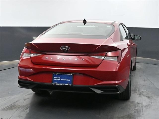 2022 hyundai elantra sel