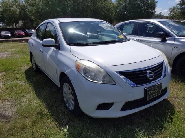 2013 nissan versa in tampa, florida