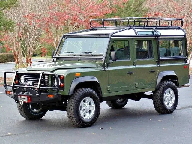 adventuremotorcars presents 1993 nas defender 110- #412/500. 4.6l & automatic