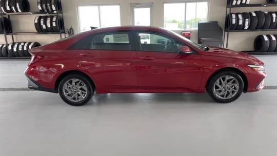 2024 Hyundai Elantra