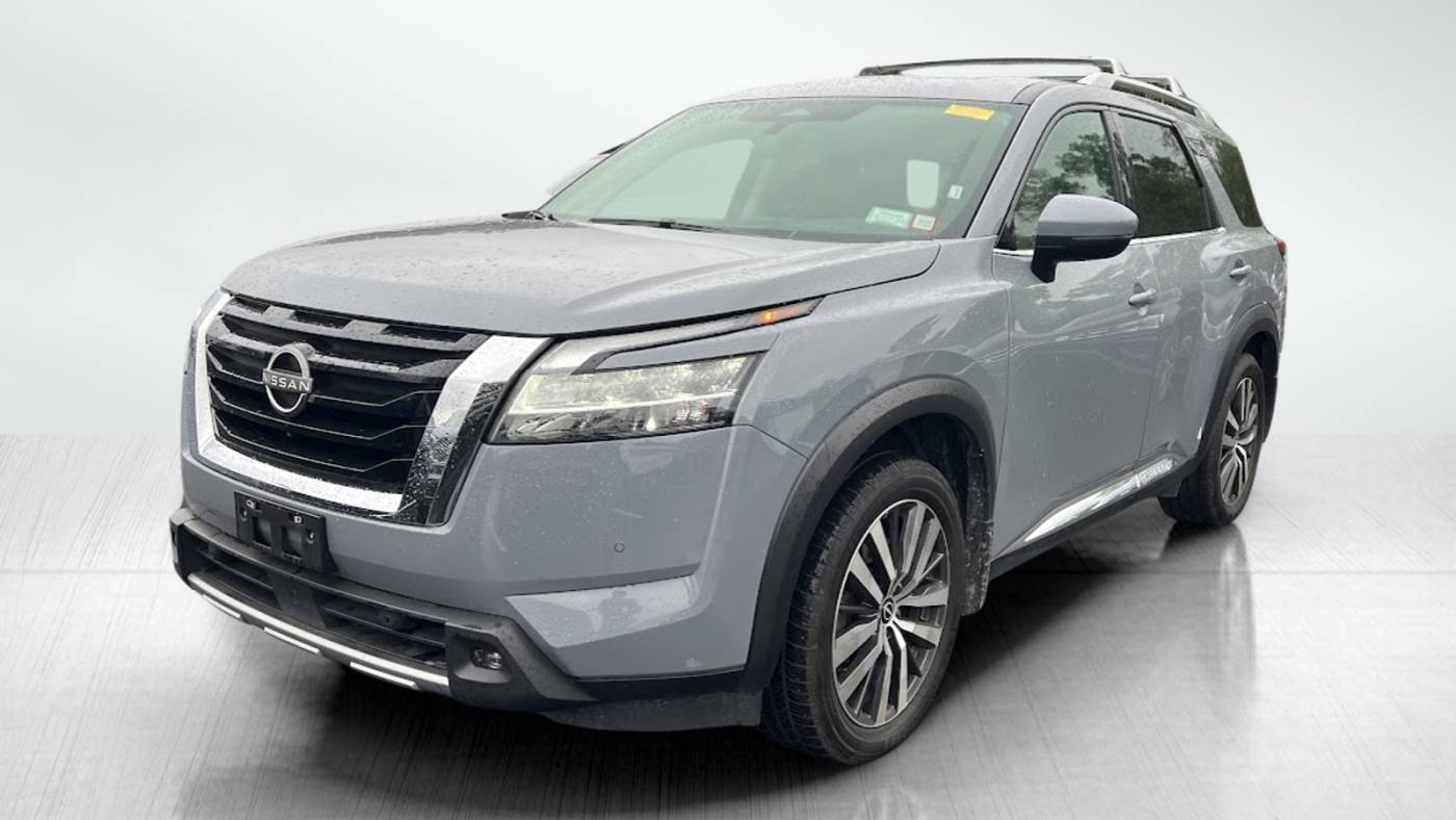 2022 nissan pathfinder platinum