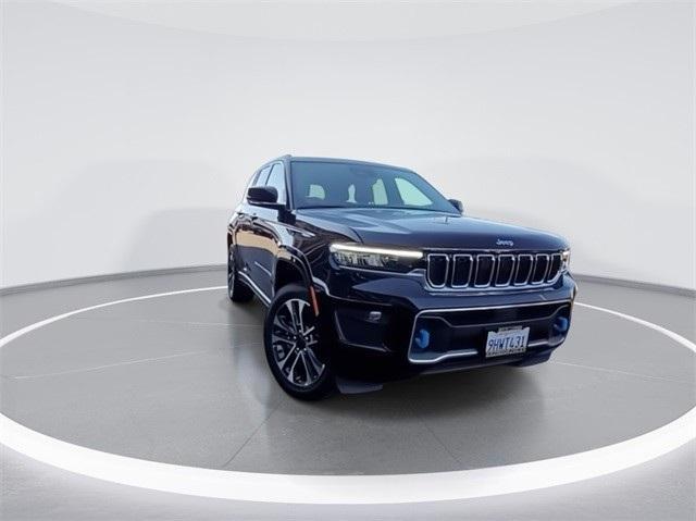 2022 jeep grand cherokee 4xe overland