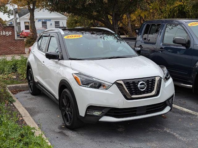 2020 nissan kicks sr