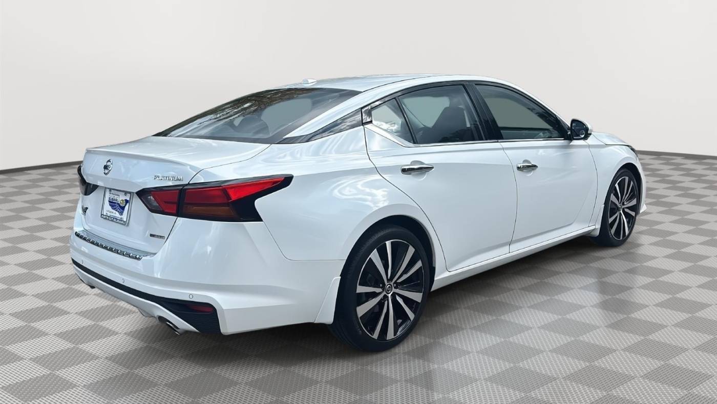 2020 nissan altima 2.0 platinum