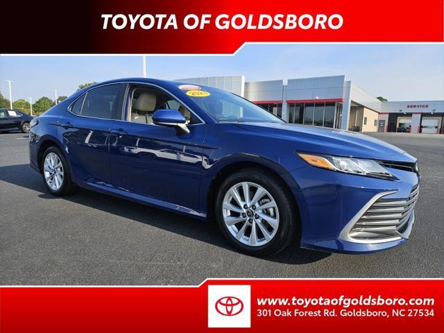2023 toyota camry le