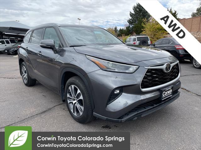 2022 toyota highlander xle