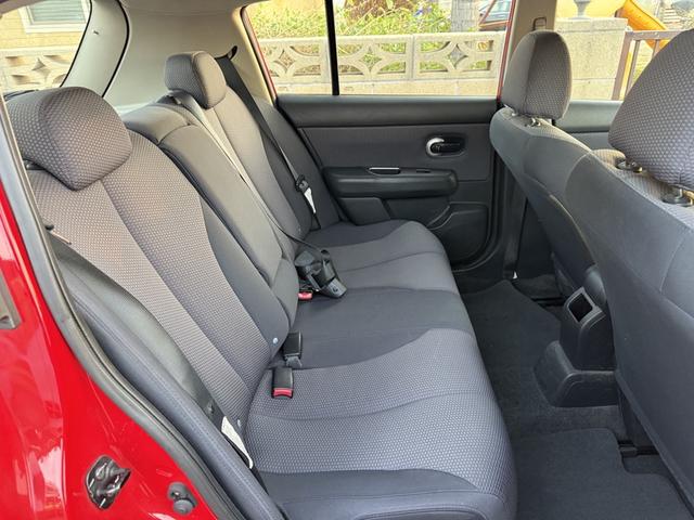 2009 nissan versa 1.8 sl