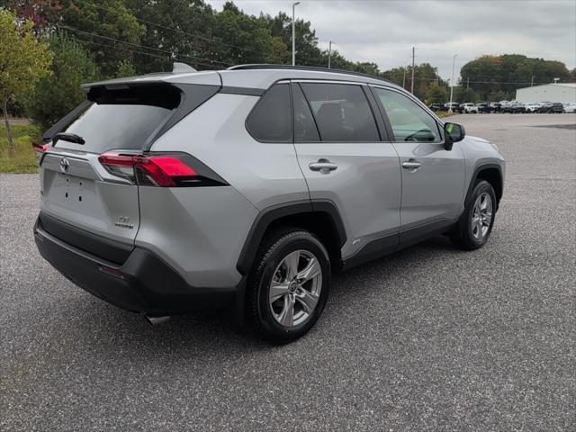 2022 toyota rav4 hybrid le