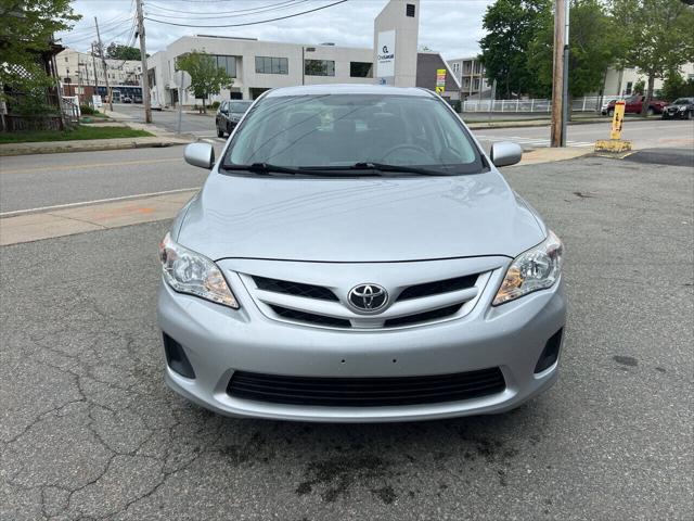 2011 toyota corolla le