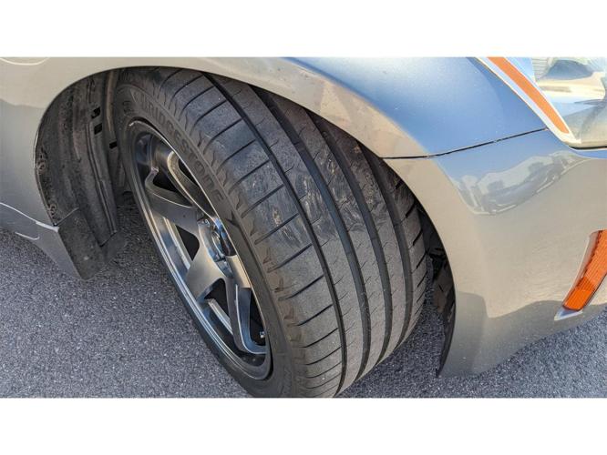 2005 nissan 350z in bennington, vermont