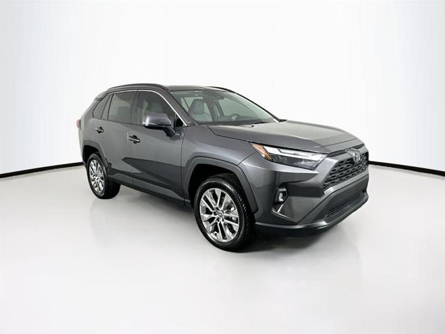 2023 toyota rav4 xle premium