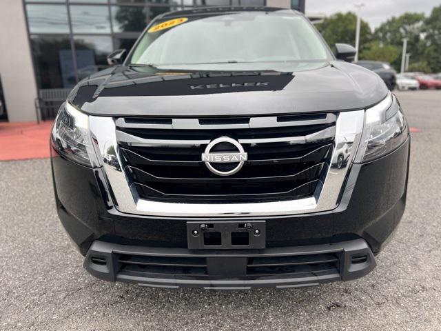 2023 nissan pathfinder sv fwd