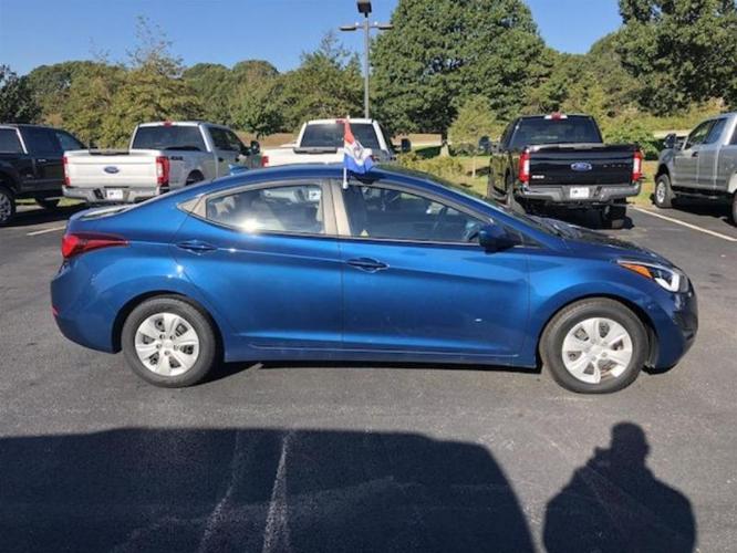 2016 hyundai elantra se se 4dr sedan 6m for sale in narragansett, rhode island