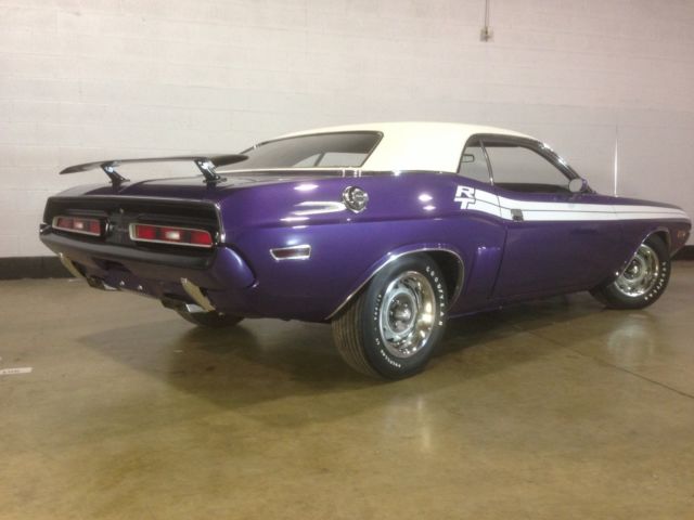1971 challenger r/t 440 six pack 4 speed shaker v code car