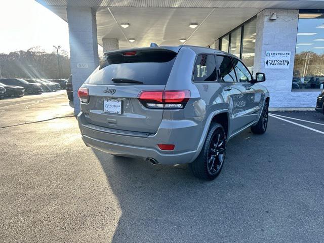 2021 jeep grand cherokee laredo