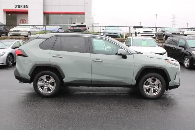 2023 toyota rav4 xle