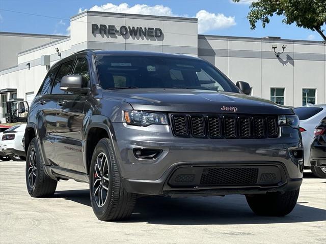 2019 jeep grand cherokee trailhawk