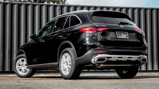 2025 Mercedes-Benz GLC