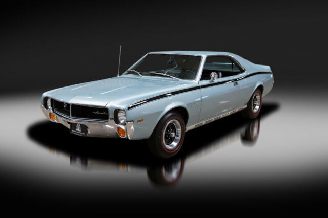 1968 amc javelin. beautiful. has great history. won several awards. check it out