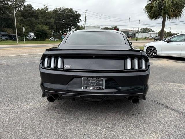 2017 ford mustang v6