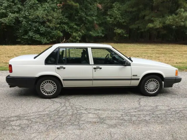 1993 volvo 940 non-turbo sedan no rust!