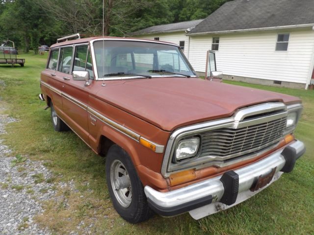1982 jeep wagoneer brougham 4x4 sport utility 5 door