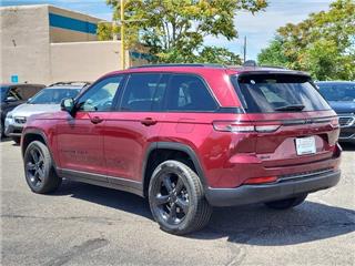 2023 Jeep Grand Cherokee altitude
