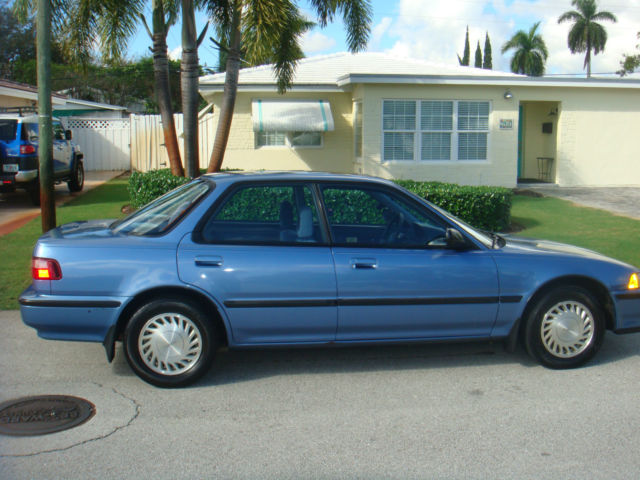 1991 acura integra gs sedan only 47 k miles 100 % rust free like new