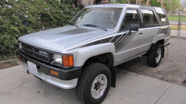 1987 toyota 4runner dlx sport utility 2-door 2.4l