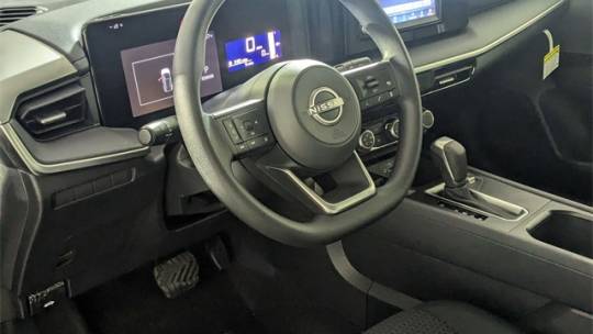 2025 Nissan Kicks
