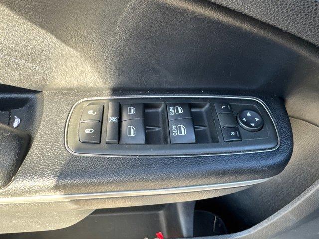 2013 chrysler 300c base